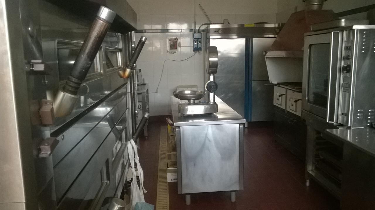 Da Beppe Hotell Chiesina Uzzanese Exteriör bild